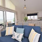 3 Bed In Westward Ho 65535