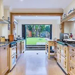 High Quality Detached House With Parking St. Ives