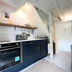 Cosy Cottage Central Marazion With Parking