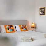 Penalun House - Beautiful Sea Views