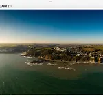 Seaside Escape At Looe Apartment