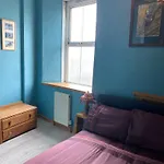 The Blue House - 4 Bedroom Townhouse