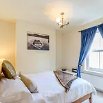5 Bed In Whitby 79016