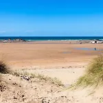 4 Bed In Bude 90539