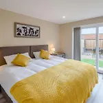 2 Bed Property In Hornsea 85723