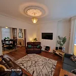 4 Bed Park View House-Free Parking - Sleep 8