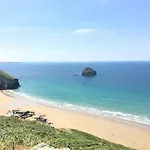 Beach Hut