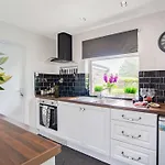 2 Bed In Beadnell 83143