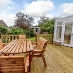 3 Bed In Freshwater 79039