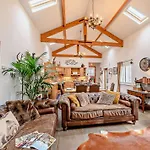 3 Bed In Beadnell Cn037