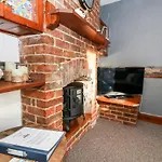Saddlers Cottage