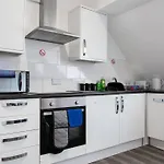 Bootle, Liverpool Trendy 1Bed Ft