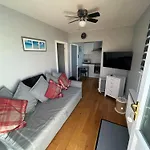 Modern One Bedroom Chalet With Central Heating