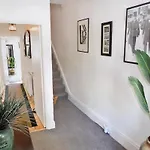 Willesden, Flat 2, A 1 Bedroom Flat Right In The Heart Of Llandudno