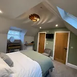 Rooms At Allium