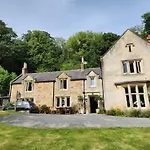 Mulgrave Country Cottage