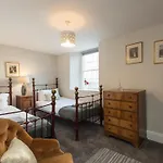 Newton Manor House