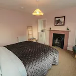 Daffodil Cottage