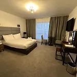 Exmouth Beach Hotel