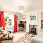 Poachers Lodge At Tapnell Farm