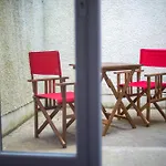 Tenby Town Centre Romantic Retreat Apartment For 2