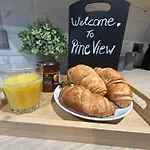 Pine View Holiday Home