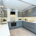 Bay Tree Cottage, Dartmouth