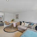 The Perfect Base In Central Whitstable, Minutes To The Harbour And Beach, Seconds From The High Street