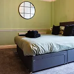 Albert'S Place