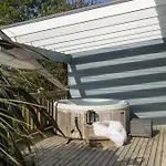 Broadpath, Great Field Lodges