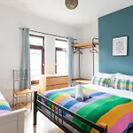 Belfast City - 3 Bedroom Cosy Home - Walking Distance To City