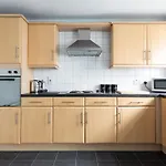 Belfast City - 3 Bedroom Cosy Home - Walking Distance To City
