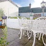 Frans Cottage
