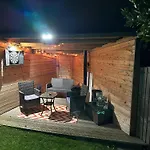 Offa'S Lodge Family Home Quiet Area With Sea Views