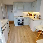 Ilfracombe Raphael 2 Bedrooms