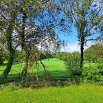 Celtic Minor Stables