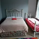 East Belfast Rooms Available Long Or Short Term Accommodation