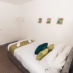 Villette - 3 Bdrm Flat Sleeps 5 Great Place For Contractors