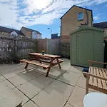 Kings Lodge One Bed Apartment