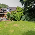 Walnut Tree Cottage