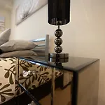 Spacious Apartment In The Heart Of Brighton
