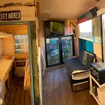Top Central Beach Studios - With Spa & Watersports