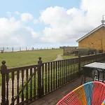 Bungalow 14