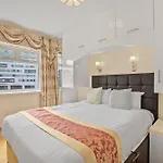 Luxury Mayflower Apartment, Central City Centre, Newly Refurbished