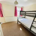 Close To The Beach Holiday Home - Ferry Discount Available