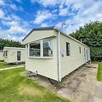Brilliant Caravan With Games Console At Southview Holiday Park Ref 33096F