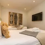 Apartment 3 Fistral Beach