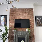Salt Life Modern Apartment