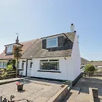 22 Turnberry Road