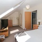 Harbour Lodge